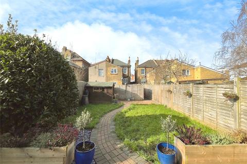 5b Perry Hill, London, SE6 4LF