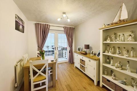 undefined, Thornhill Close, Flintshire CH4
