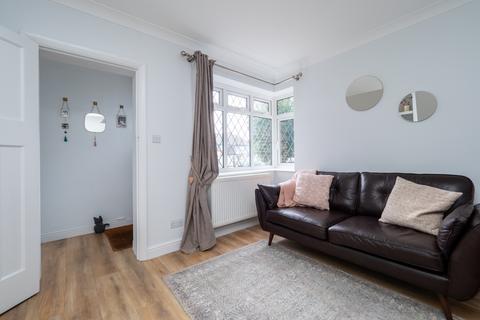 109 Tudor Drive, Morden, SM4 4PL