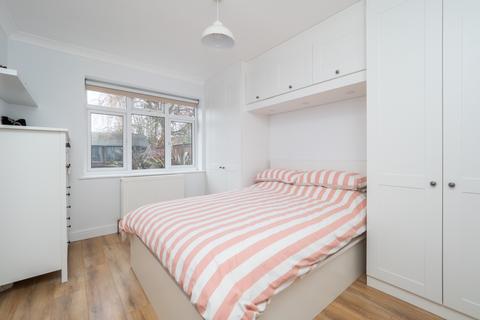 109 Tudor Drive, Morden, SM4 4PL