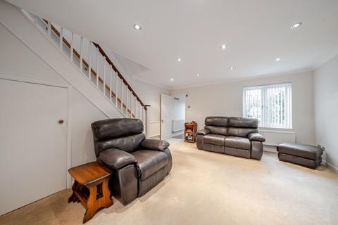4 Alder Close, Bishop's Stortford, CM23 4JX