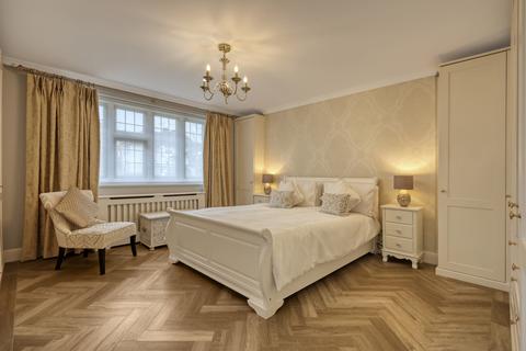 26 Ormonde Rise, Buckhurst Hill, IG9 5QQ