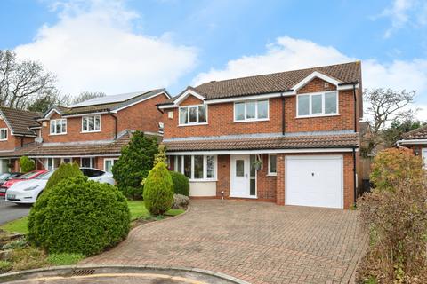 4 bedroom detached house for sale, Tamar Close, Lancashire PR25