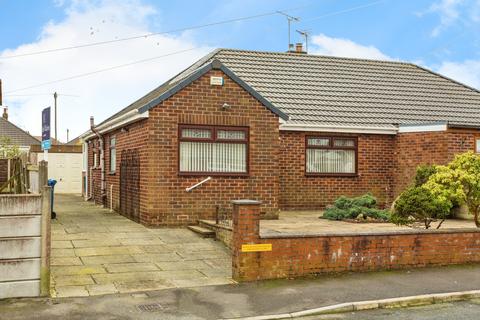 2 bedroom bungalow for sale, Thirlmere Avenue, Wigan WN5