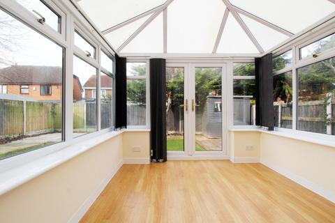 6 Clos Dinbych, Bodelwyddan, Rhyl, LL18 5WH