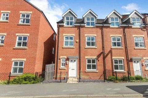 5 bedroom end of terrace house for sale, Sunderland Road, Gateshead NE8