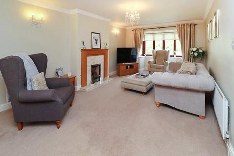 4 bedroom detached house for sale, Alice Well Villas, Tyne and Wear SR4