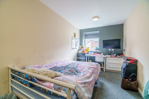 undefined, Nottingham NG7