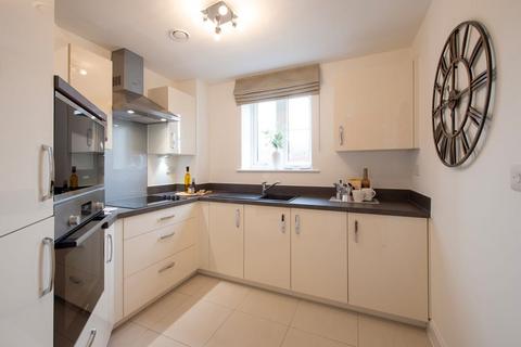 2 bedroom retirement property for sale, Apartment 13 at Lowe House London Road, Knebworth SG3