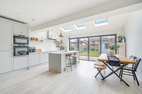 33 Penrith Road, Ilford, IG6 3DA