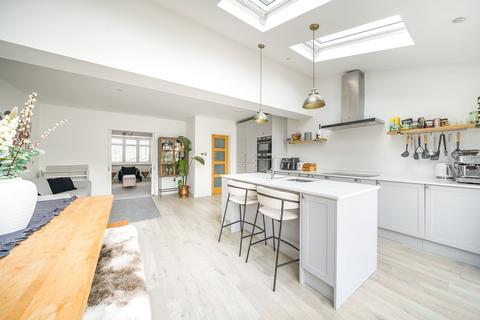 33 Penrith Road, Ilford, IG6 3DA