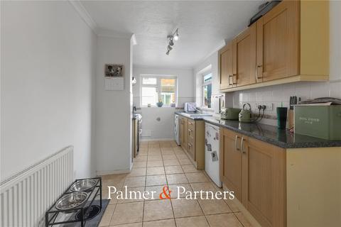 3 bedroom semi-detached house for sale, Begonia Place, Clacton-on-Sea, Essex, CO16