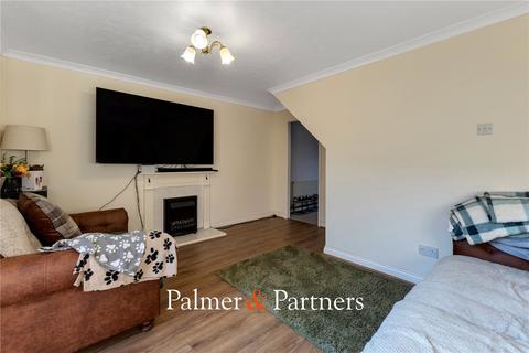 8 Begonia Place, Clacton-on-sea, CO16 7EE