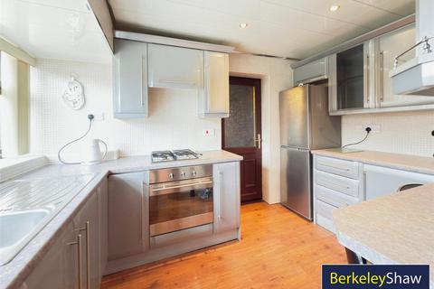 2 bedroom semi-detached bungalow for sale, Ormonde Drive, Liverpool
