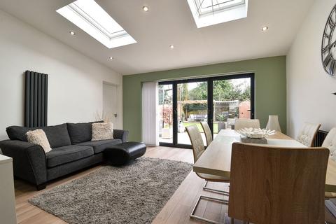 17 Windsor Avenue, Adlington, Chorley, PR7 4JS