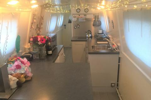 1 bedroom houseboat for sale, Ice Wharf Marina, Kings Cross, London, N1