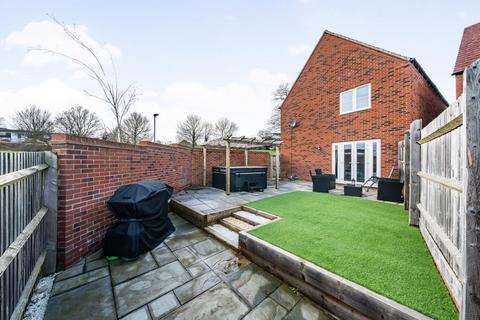 4 bedroom detached house for sale, Banbury,  Oxfordshire,  OX16