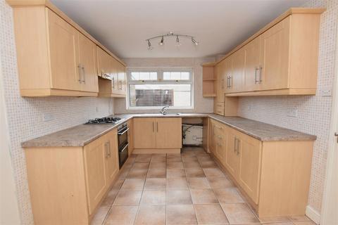 3 bedroom terraced house for sale, Wimborne Close, Bransholme, Hull