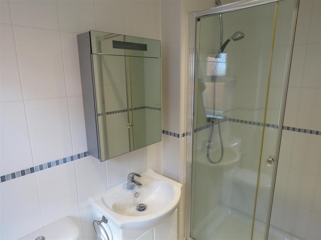 En suite shower room