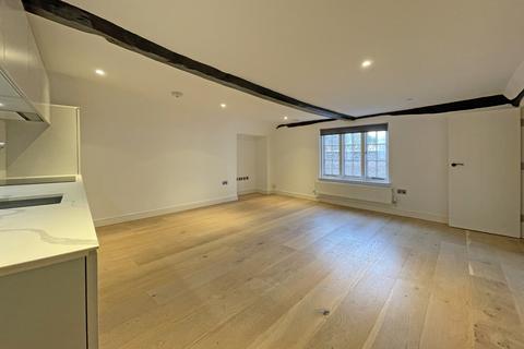 1 bedroom apartment for sale, High Street, Ewell Village, Surrey, KT17