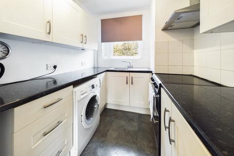 3 The Cornfields, Hemel Hempstead, HP1 1UA