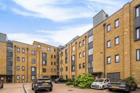 2 bedroom flat for sale, Motte Lane, Ebbsfleet Valley, Swanscombe, DA10