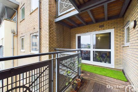 2 bedroom flat for sale, Cline Road, Gean Court Cline Road, N11