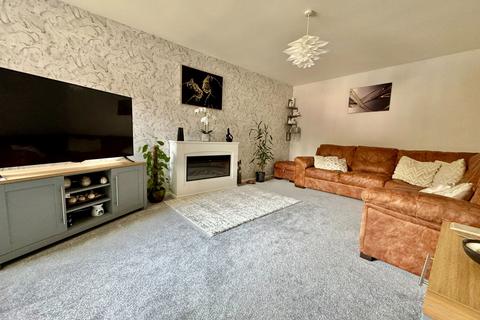 2 bedroom ground floor flat for sale, Barningham Gardens, Plymouth PL6