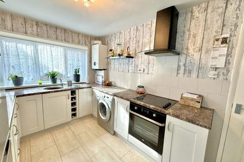 2 bedroom ground floor flat for sale, Barningham Gardens, Plymouth PL6