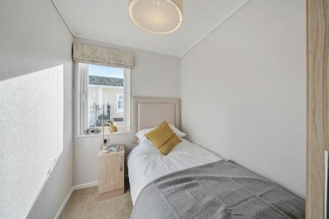 undefined, 5 Laburnum Drive - Prestige Sonata Oakwood Court, Whitehill GU35