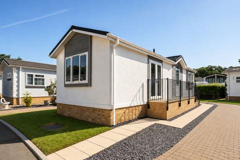 2 bedroom park home for sale, Prestige Sonata (40x14) Oakwood Court, Whitehill GU35