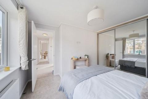 2 bedroom park home for sale, Prestige Sonata (40x14) Oakwood Court, Whitehill GU35