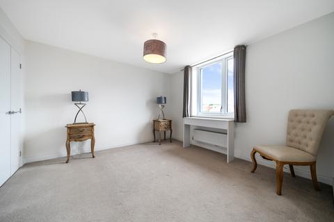 2 bedroom flat for sale, Motte Lane, Ebbsfleet Valley, Swanscombe, DA10