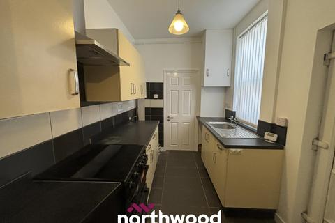 3 bedroom terraced house to rent, New Street, Doncaster DN5