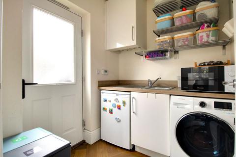 52 Asquith Park, Sutton Courtenay, Abingdon, OX14 4FL