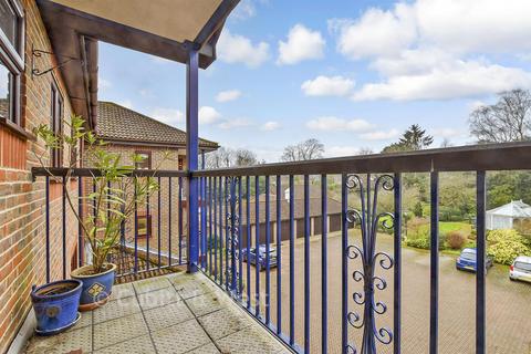 1 bedroom apartment for sale, Wraymead Place, Reigate RH2