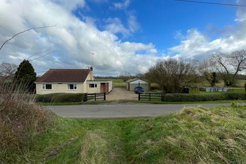 3 bedroom detached bungalow for sale, Low Road, Wortwell