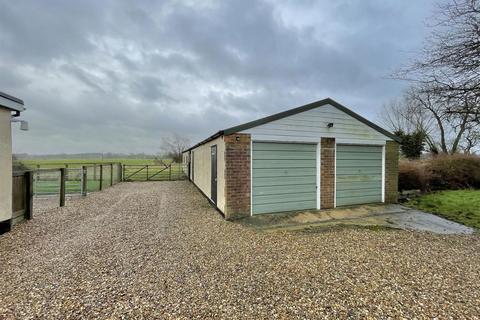 3 bedroom bungalow for sale, Low Road, Wortwell