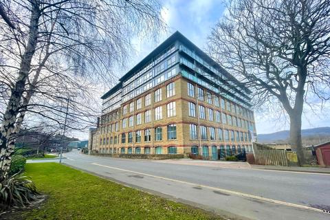 3 bedroom apartment for sale, The Silk Mill, Dewsbury Road, Elland, HX5 9AR