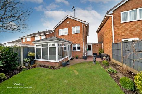 17 Badgers Way, Heath Hayes, Cannock, WS12 3XQ