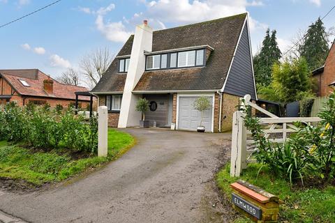 3 bedroom detached house for sale, Pyotts Hill, Basingstoke RG24