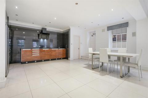 3 bedroom flat for sale, Hampstead, London