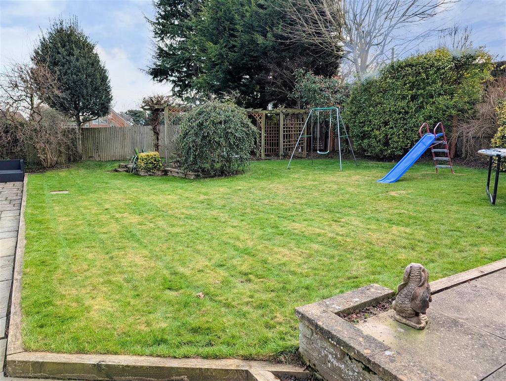 PXL 20250218 142200019~2.jpg