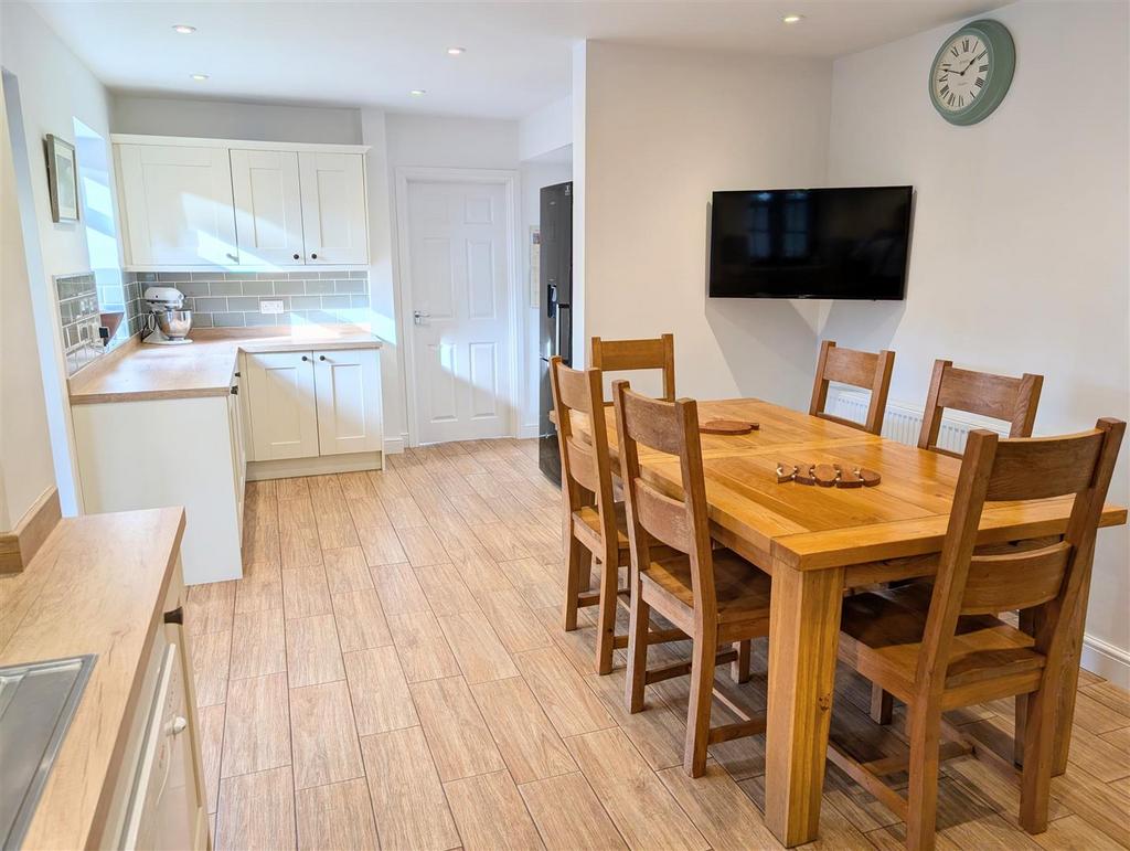 PXL 20250218 135100979~2.jpg