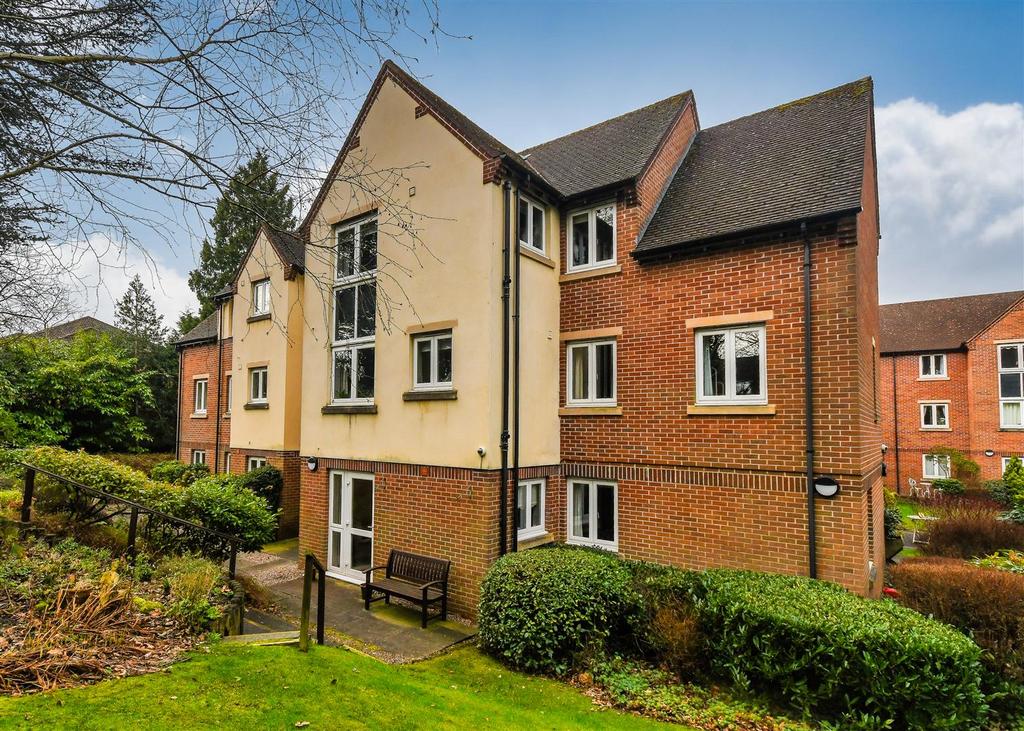 Flat 8, Pendene Court - Rear.jpg