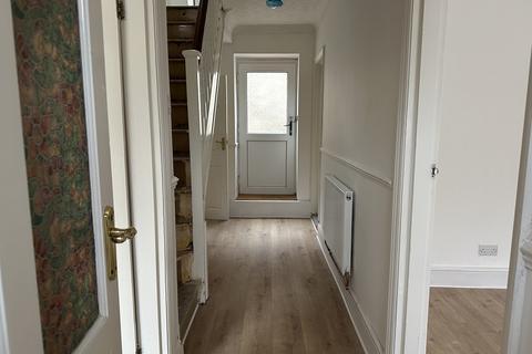 25 Pantteg, Ystalyfera, Swansea, SA9 2BU