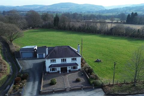 4 bedroom detached house for sale, Llanio Road, Tregaron, SY25