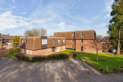 Studio for sale, Bovingdon,  Hertfordshire,  HP3