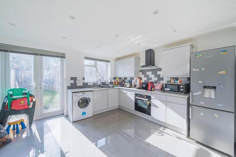 5 bedroom terraced house for sale, Sunbury-on-Thames,  Surrey,  TW16