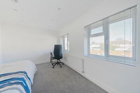 6 bedroom terraced house for sale, Sunbury-on-Thames,  Surrey,  TW16